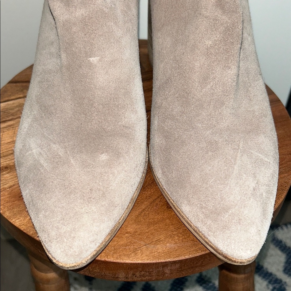Steve Madden Jillian 9.5 suede leather upper block heel Tan Ankle Boots - Picture 8 of 10
